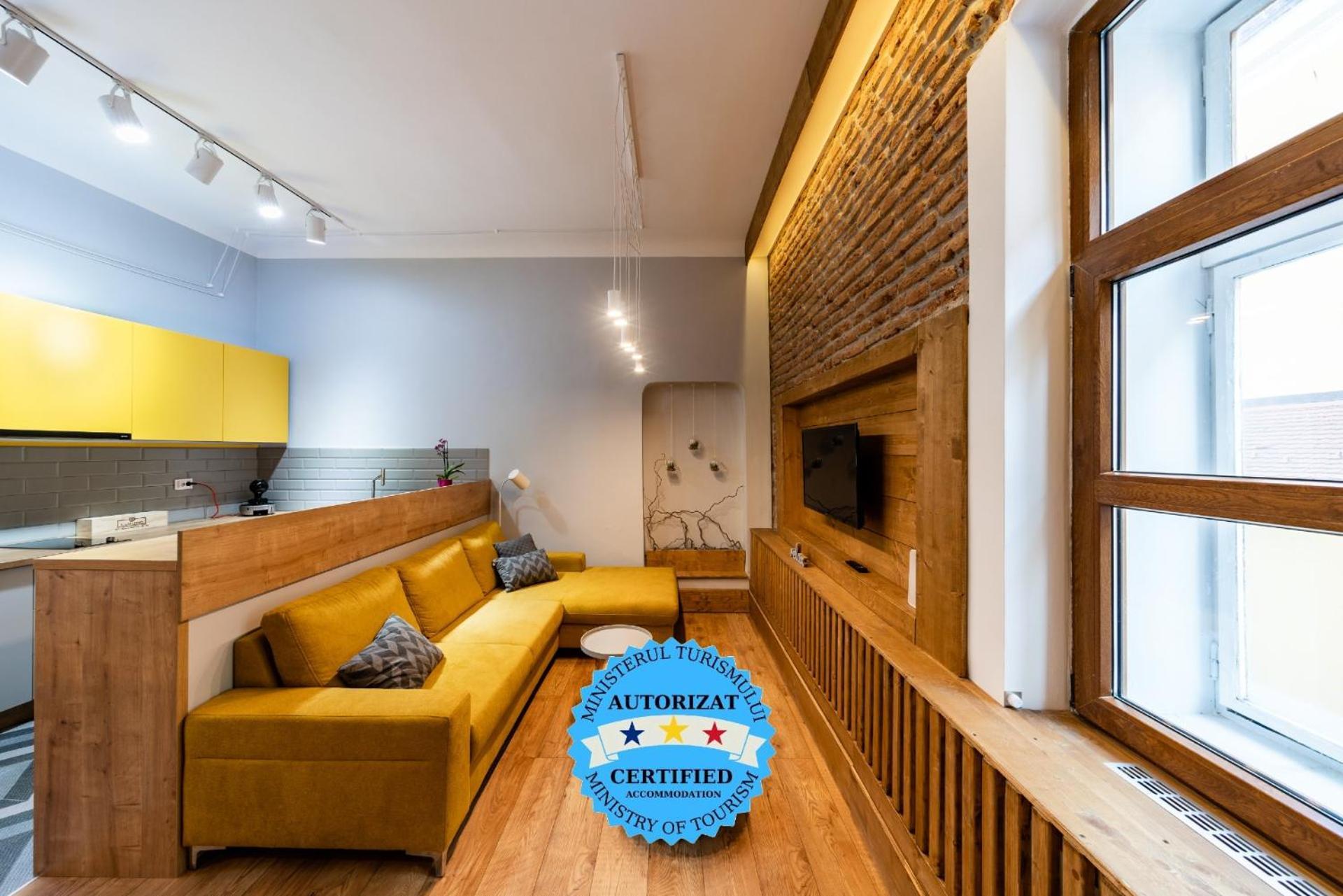 The Yellow Umbrella Studio Cluj-Napoca Exterior photo