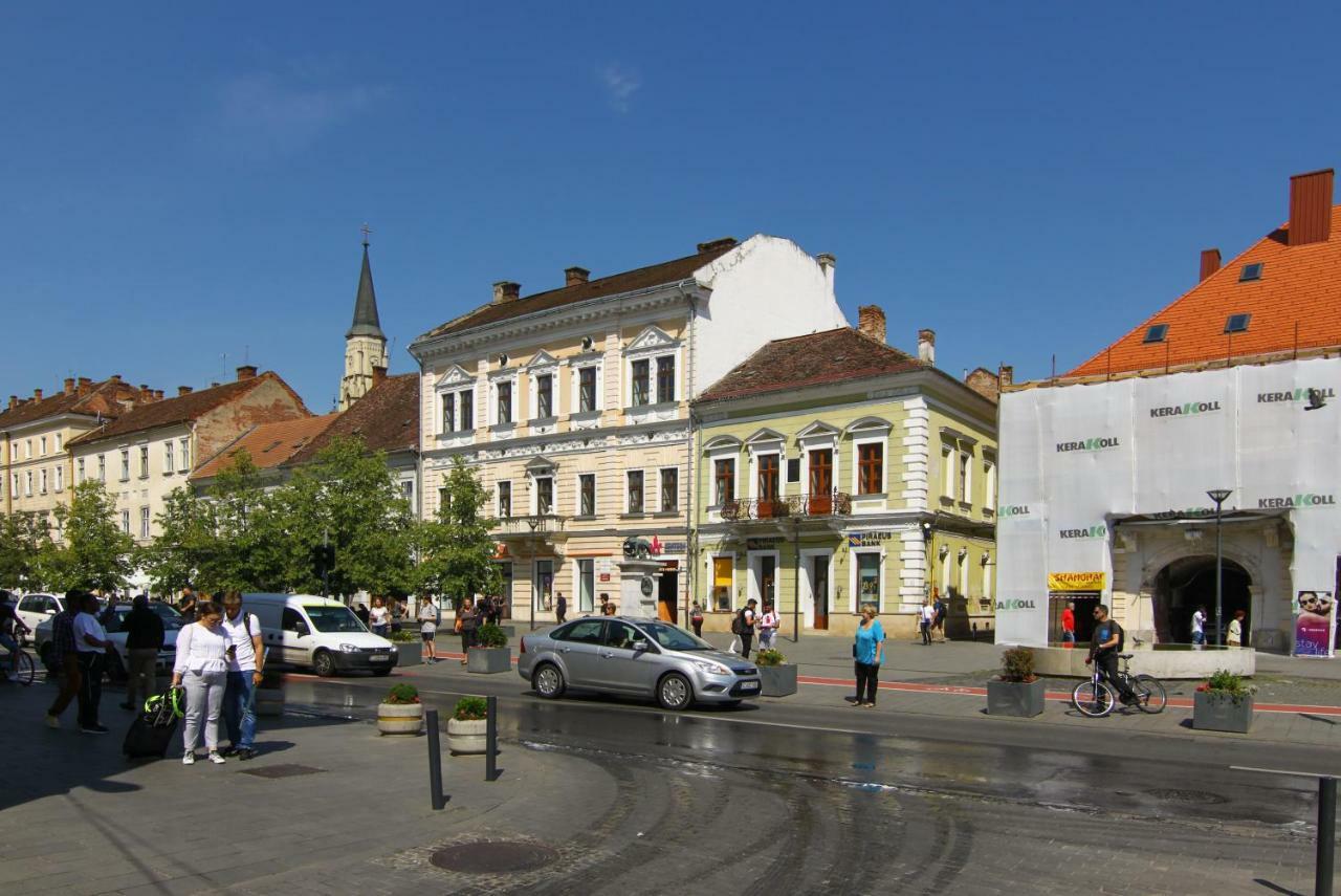 The Yellow Umbrella Studio Cluj-Napoca Exterior photo